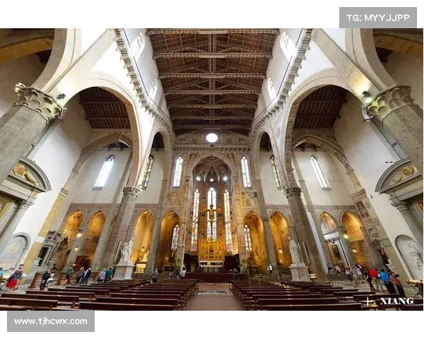 米兰俱乐部与圣十字矿泉水公司建立战略合作伙伴关系